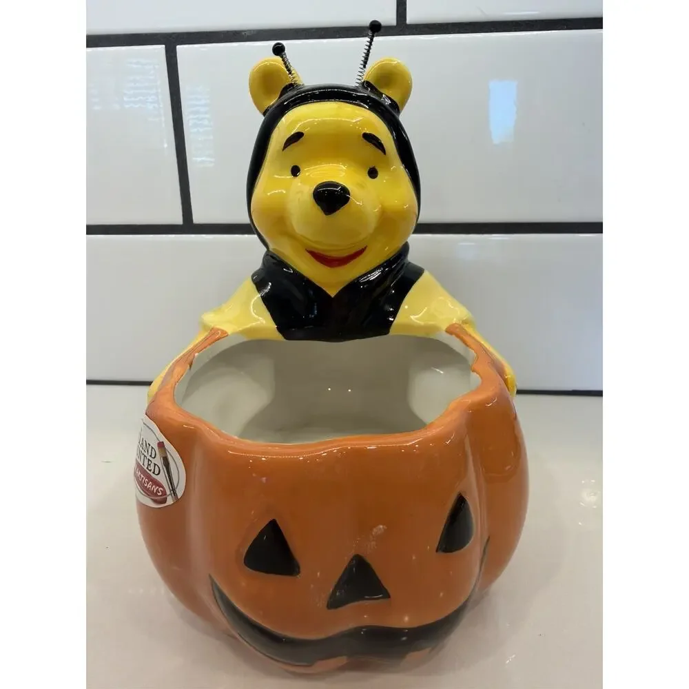 NEW Disney Winnie the Pooh in Bee Costume Halloween Pumpkin Ceramic Candy Dish